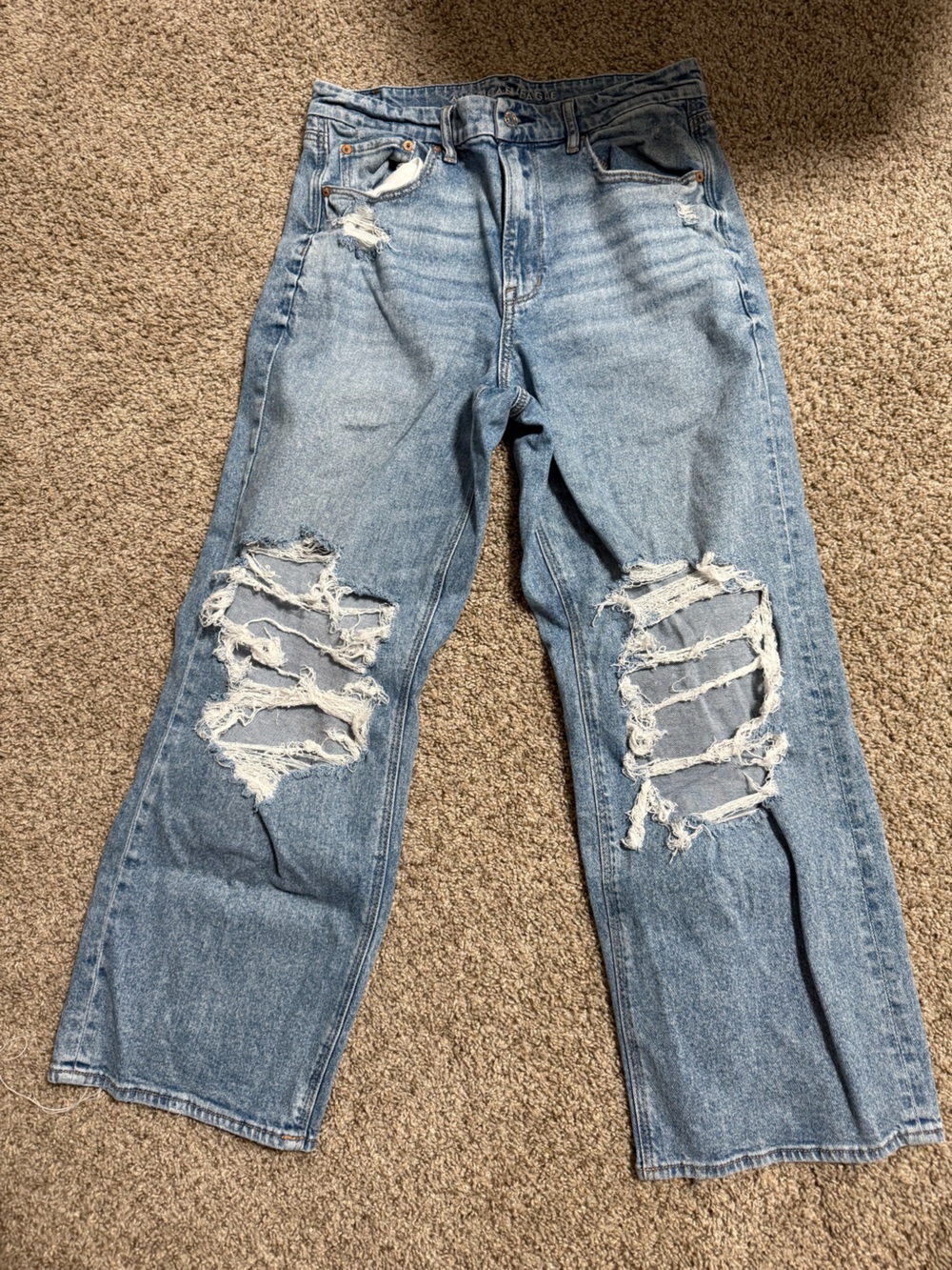 American Eagle Outfitters Light Blue Denim Jeans